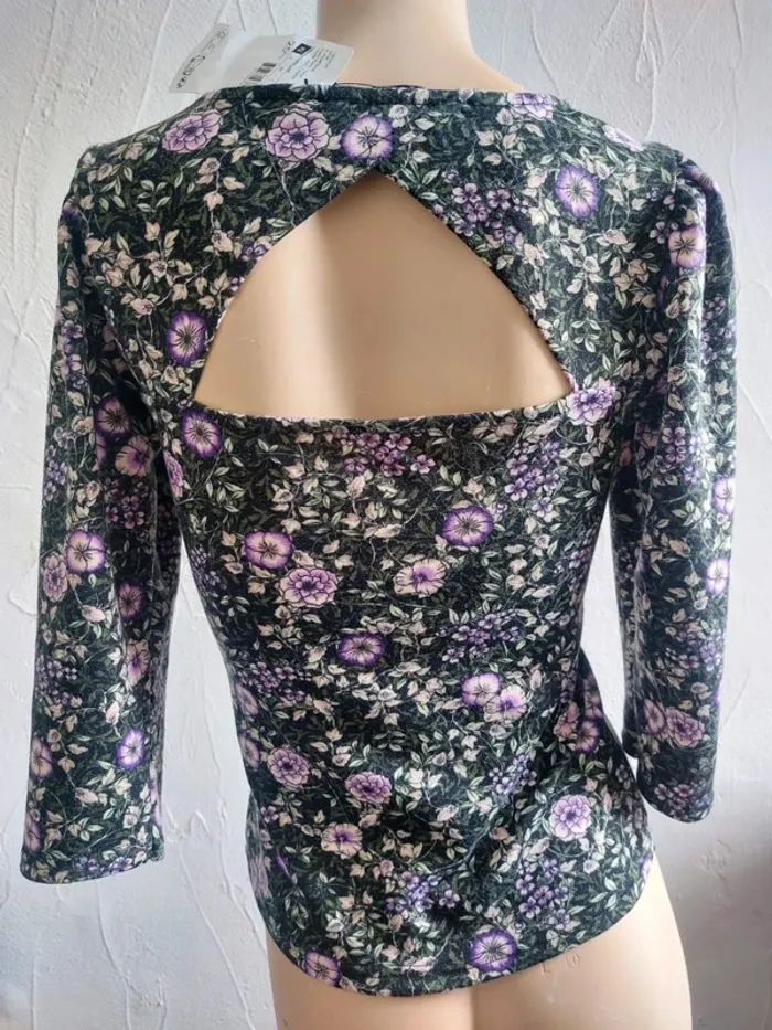 Haut fleuri manches 3/4 Taille XS - photo numéro 4