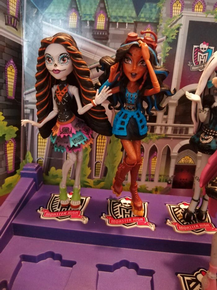 Lot de figurines monster high - photo numéro 4