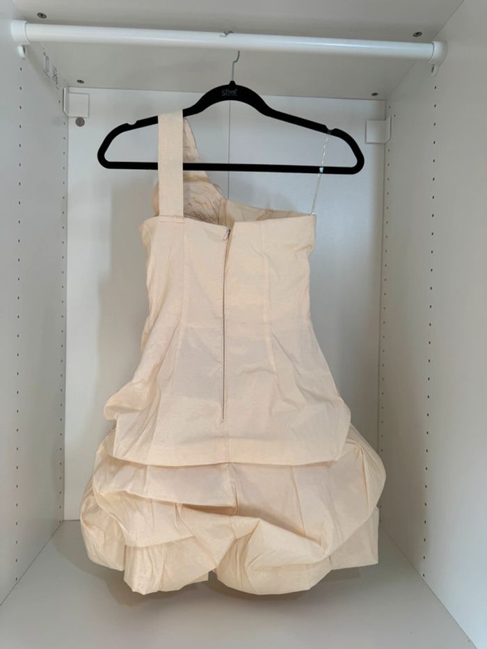 Robe beige - photo numéro 5