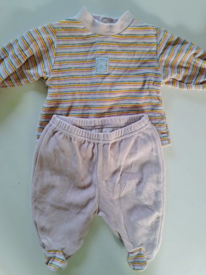 Pyjama 1 mois