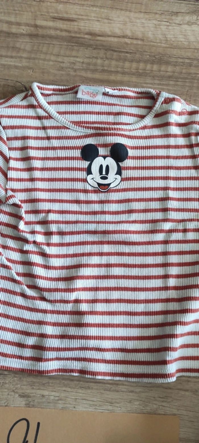 Salopette et t-shirt Mickey - photo numéro 7