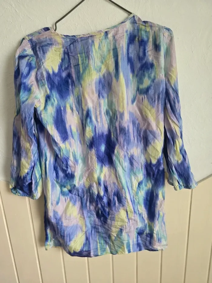 Haut blouse femme en soie marque esprit Taille 36 - photo numéro 5