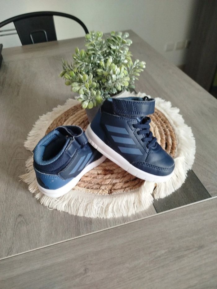Basket adidas