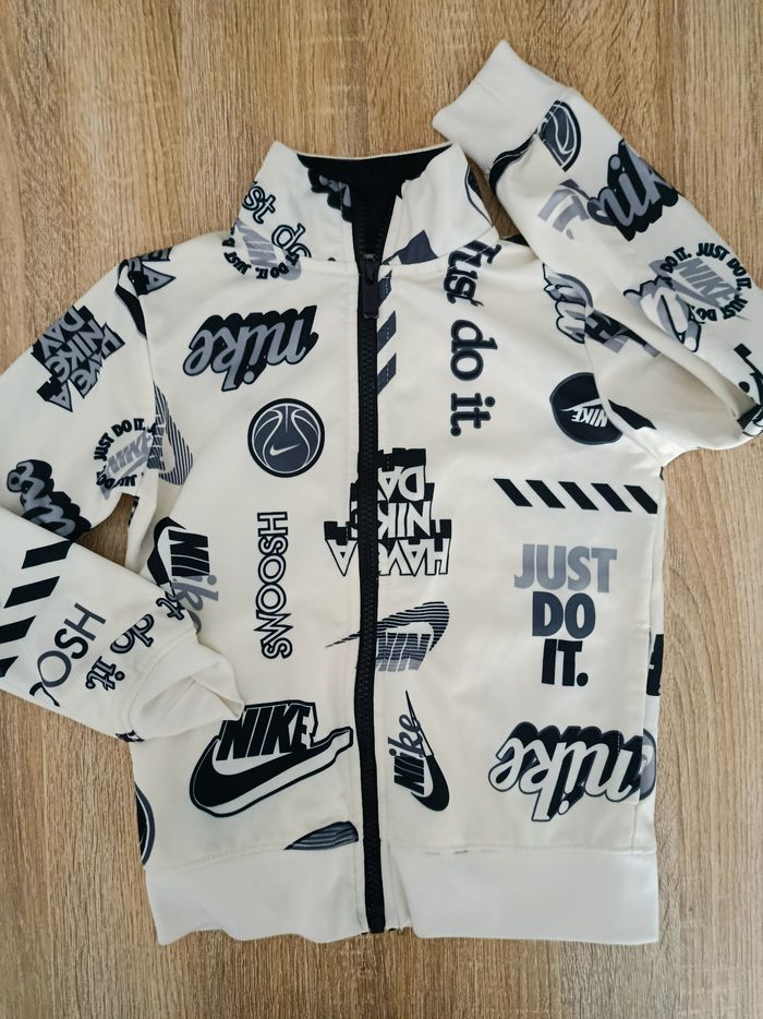 Jogging nike - photo numéro 2