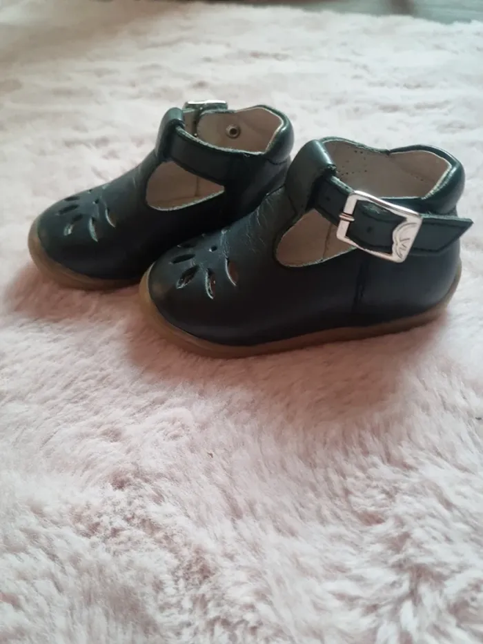 Chaussures bleu marine taille 19 - bellamy - photo numéro 2