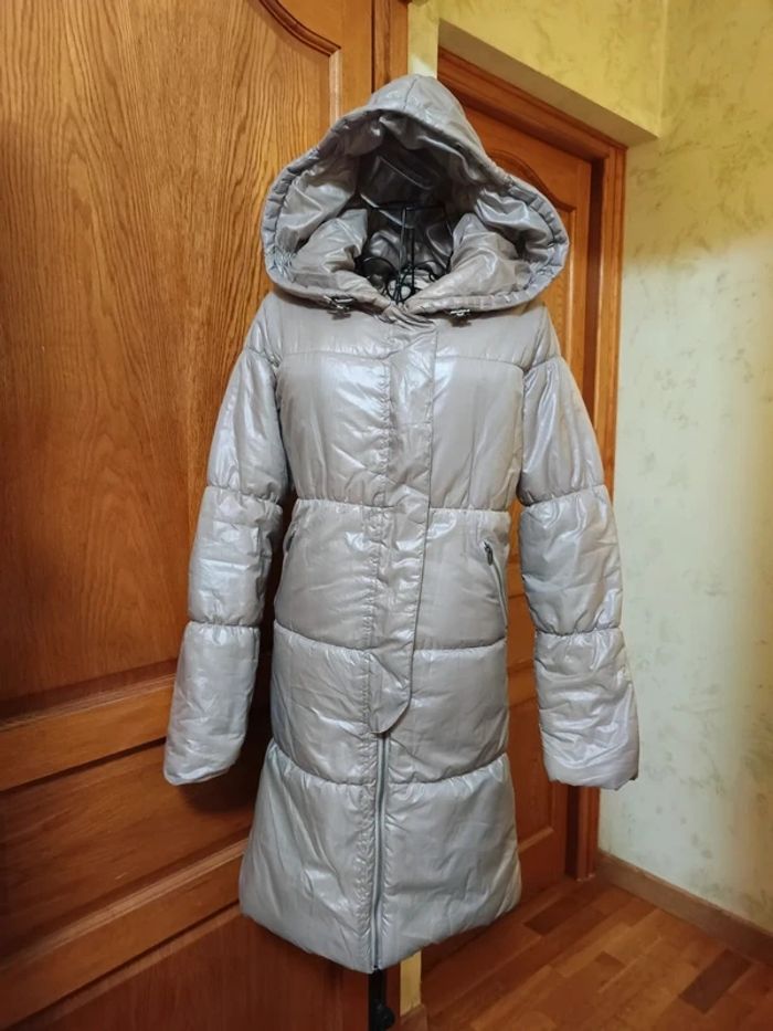 Doudoune longue imperméable à capuche femme
