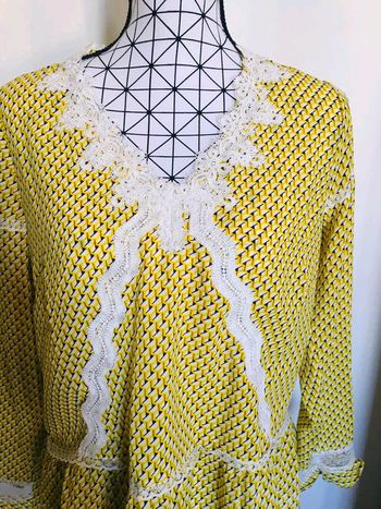 Blouse neuve moutarde