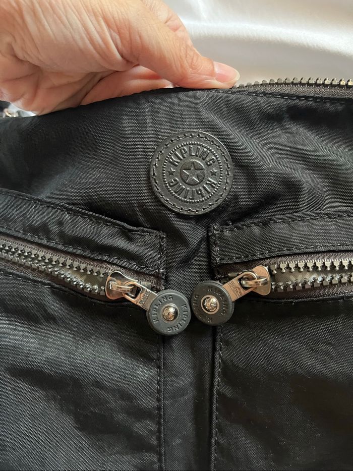Sac noir femme bandoulière kipling