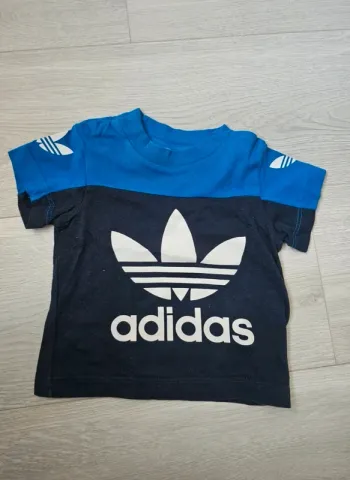 🌟tee shirt Adidas 🌟
