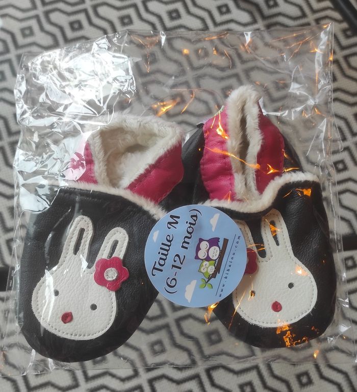 chaussons bébé en cuir souple fourrés - photo numéro 2