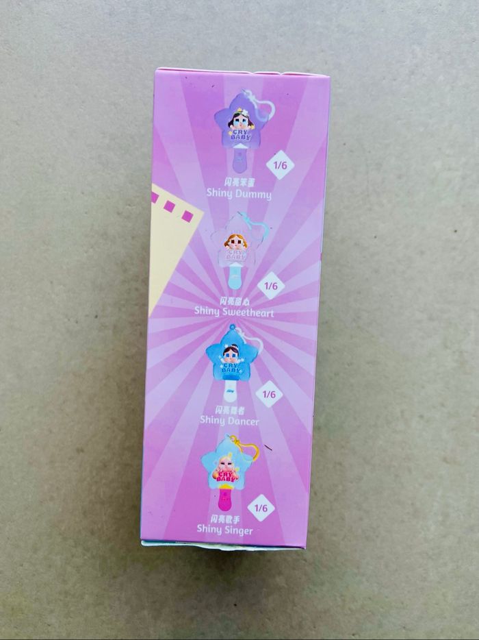 Pop Mart CryBaby Shiny Shiny - photo numéro 3