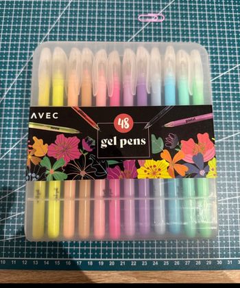 Gel pens - 48 stylos