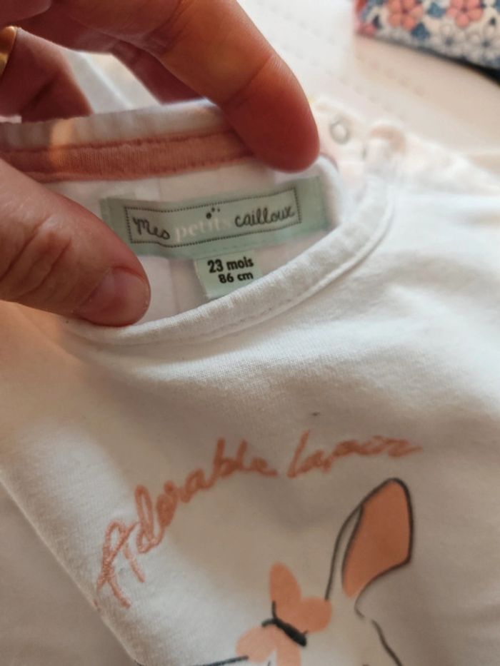 Lot de 3 Tshirt manches longues blancs 2 ans - photo numéro 7