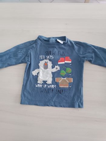 Pull bleu