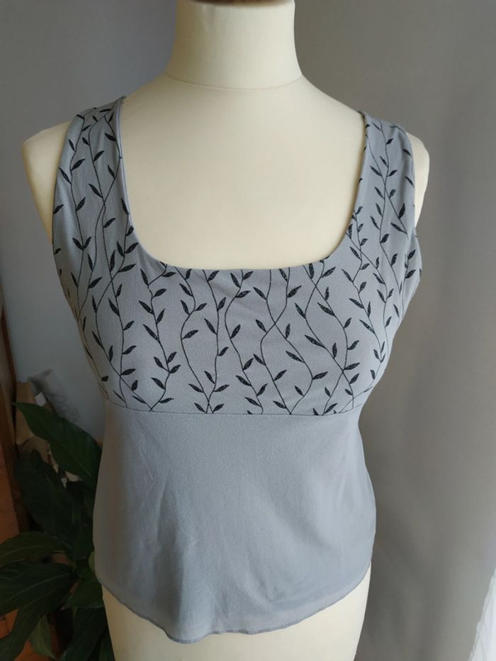 Débardeur imprimé feuilles brillantes à l'avant - photo numéro 4