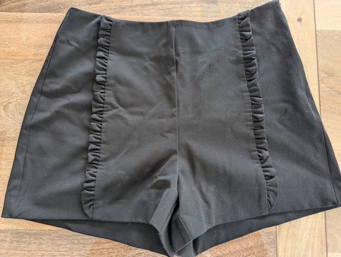 Short Zara feston