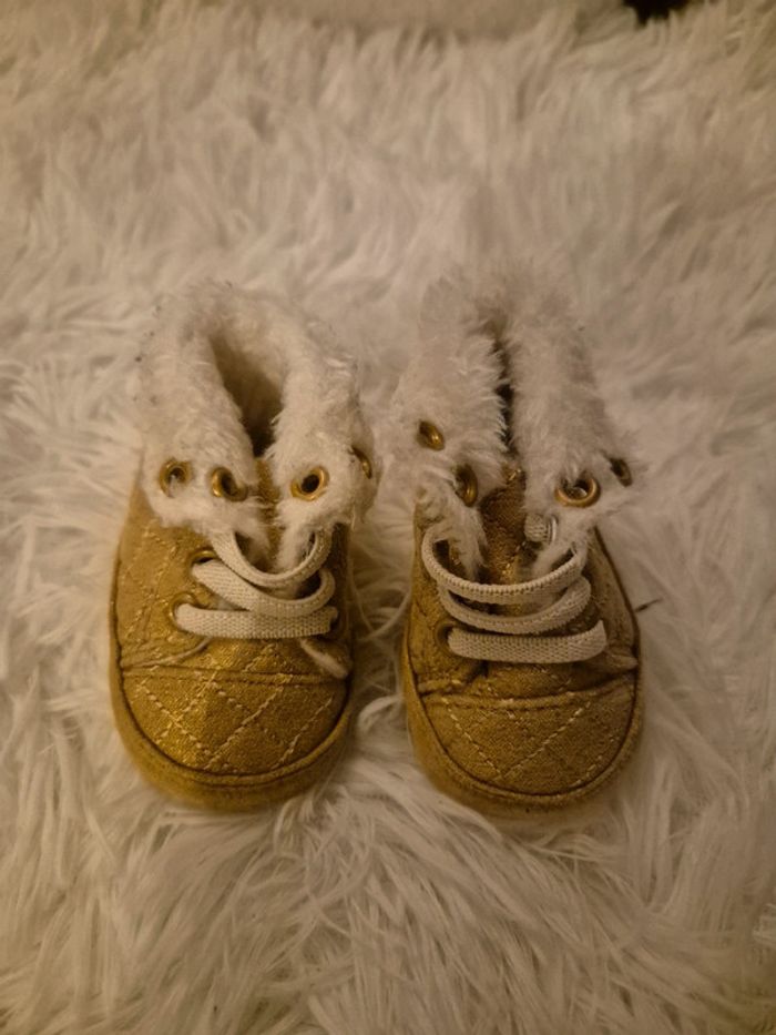Baskets bébé - photo numéro 2