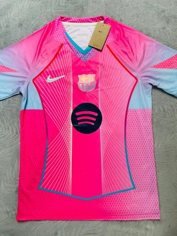 Maillot concept foot Barça rose taille S