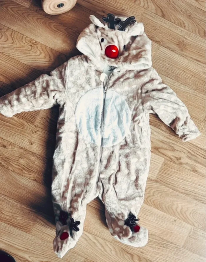 Jolie Combinaison bébé Noël 🎄 duveteuse polaire - photo numéro 2