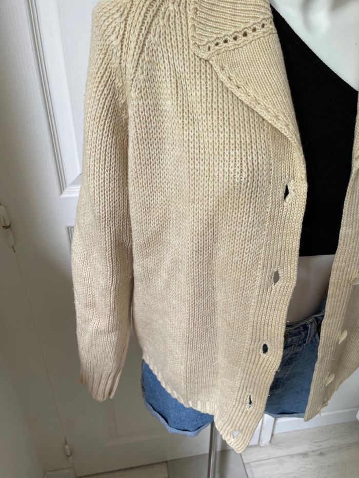 Pull / gilet beige crème - photo numéro 4