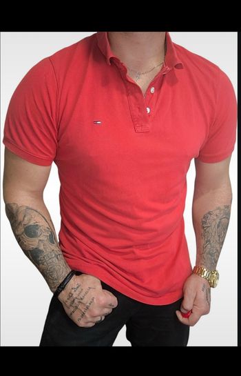 Polo rouge tommy Hilfiger, taille xxl, très bon état