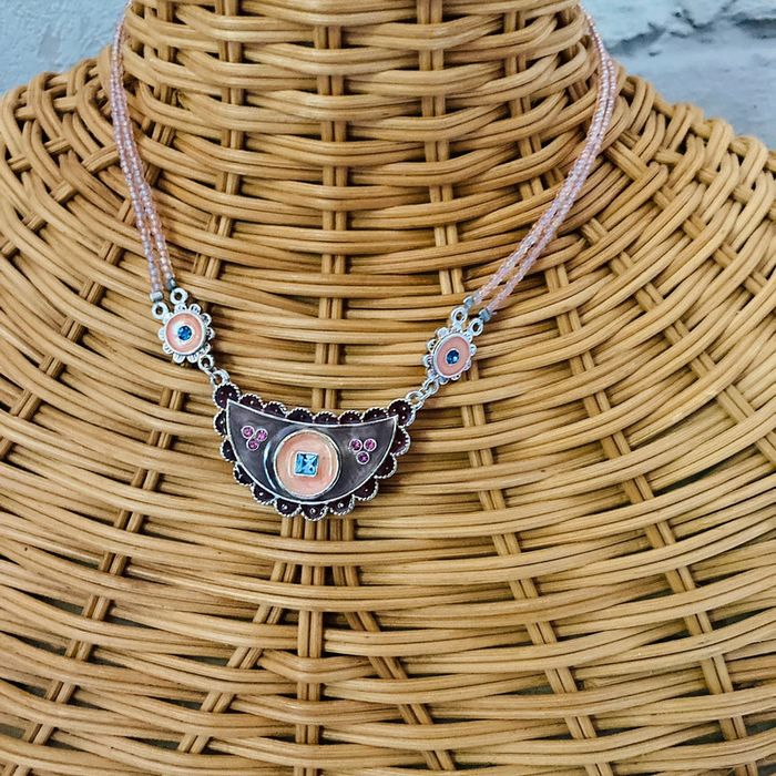 Collier 🌸 - photo numéro 2