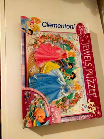 Puzzle princesses 104 pieces