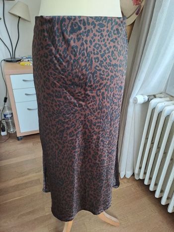 jupe satinée léopard 44 promod