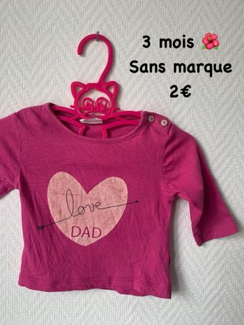 T-shirt 🌺 3 mois 🌺 Sans marque