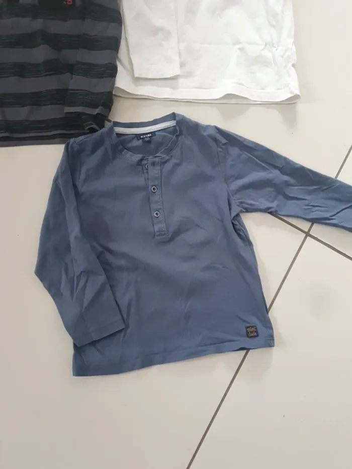 Lot t-shirts manches longues 3 ans - photo numéro 5