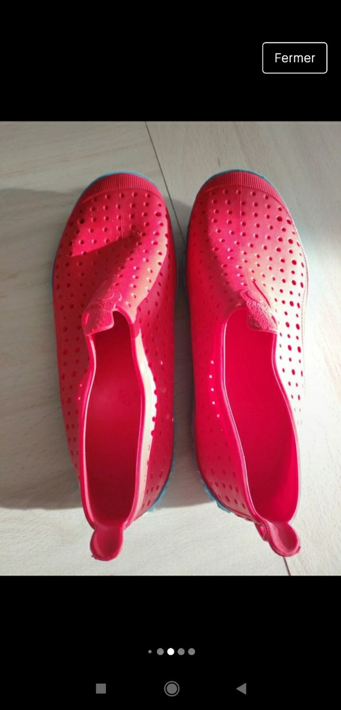 Chaussures de piscine Nabaiji taille 33/34 - photo numéro 4