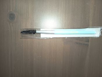 Brosse à sourcils, Glowria, NEUVE