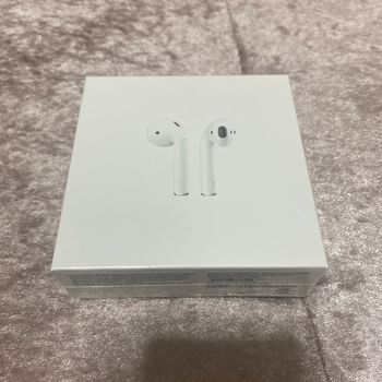 AirPods 2