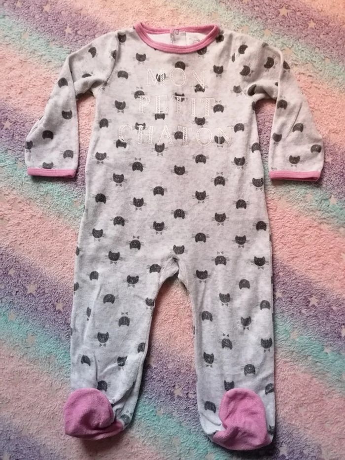 Pyjama 1 pièce fille taille 24 mois