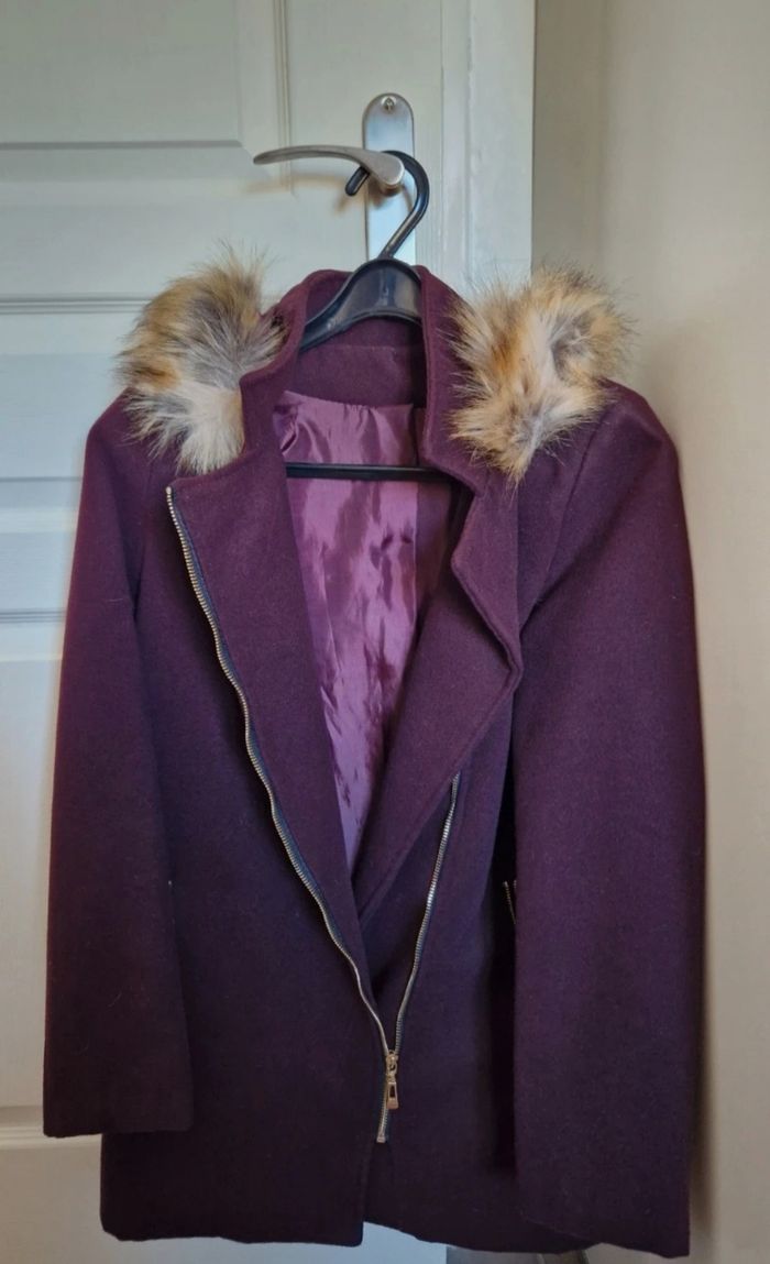 Manteau violet à fausse fourrure - photo numéro 2