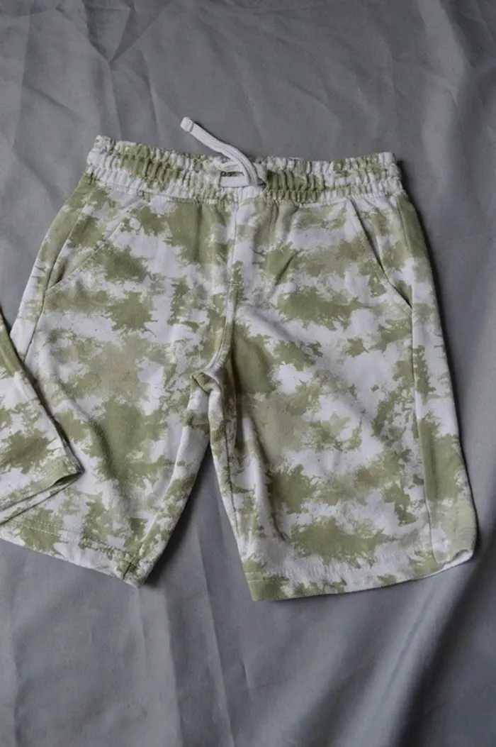 Ensemble Lh blanc et kaki taille 8 ans / 128 cm - photo numéro 3