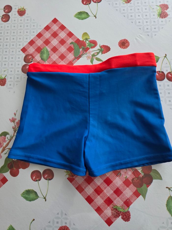 MAILLOT BAIN GARÇON PIKACHU TAILLE 8ANS - photo numéro 2