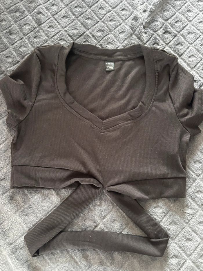 Très beau crop top - photo numéro 3