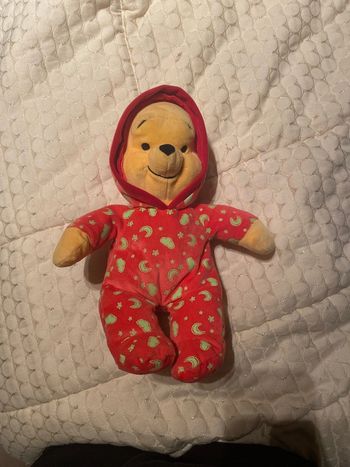 Peluche winnie l ourson phosphorescent