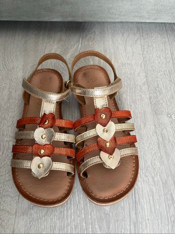 Sandale fille cuir taille 33
