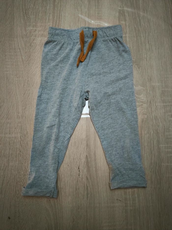 Lot jogging - photo numéro 9