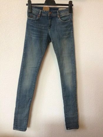 Jean slim taille 34 Kaporal neuf avec étiquette
