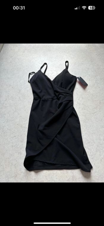 Robe noir