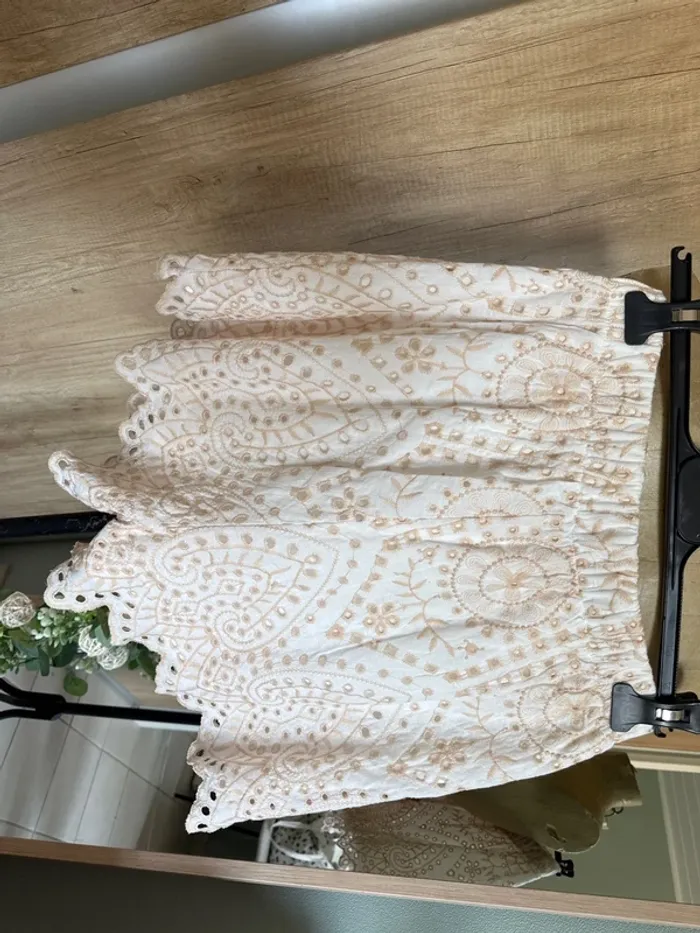 Magnifique short doublé en gaz de coton et broderie femme - photo numéro 4