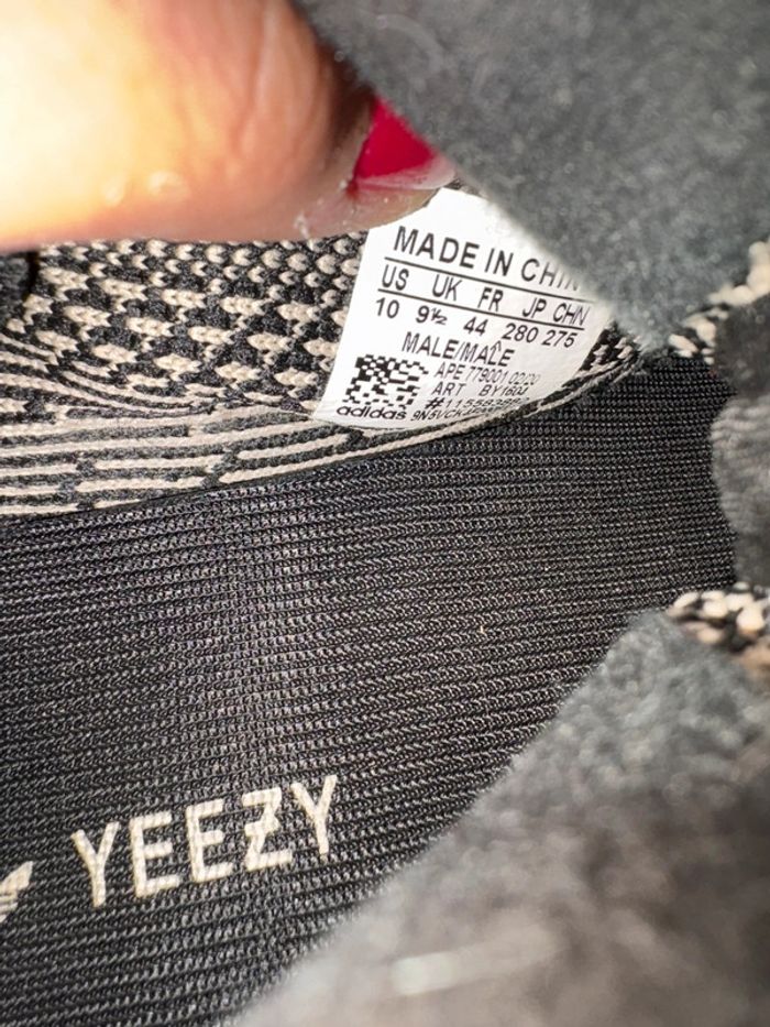 Yeezy Boost 350 V2 - photo numéro 3