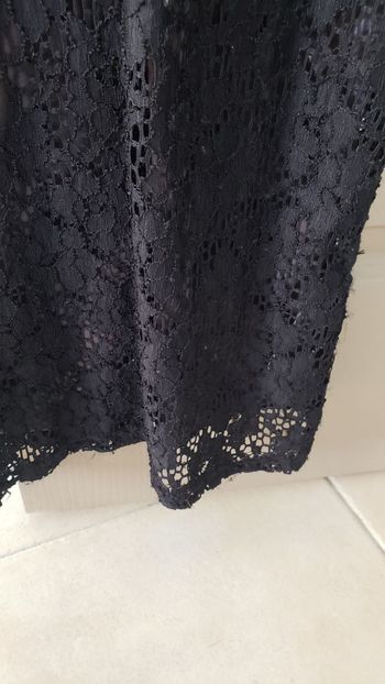 Robe noire dentelle  taille 38