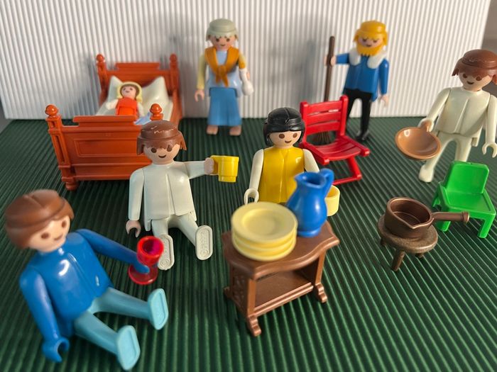 Lot de Playmobil + accessoires - photo numéro 4
