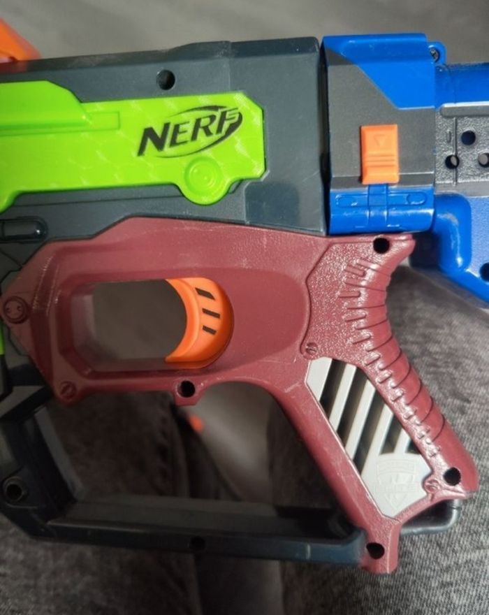 Arbalète nerf strike zombie - photo numéro 8