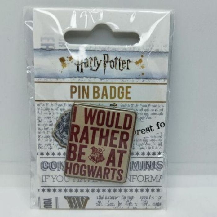 HARRY POTTER - Pin's émail slogan de Poudlard