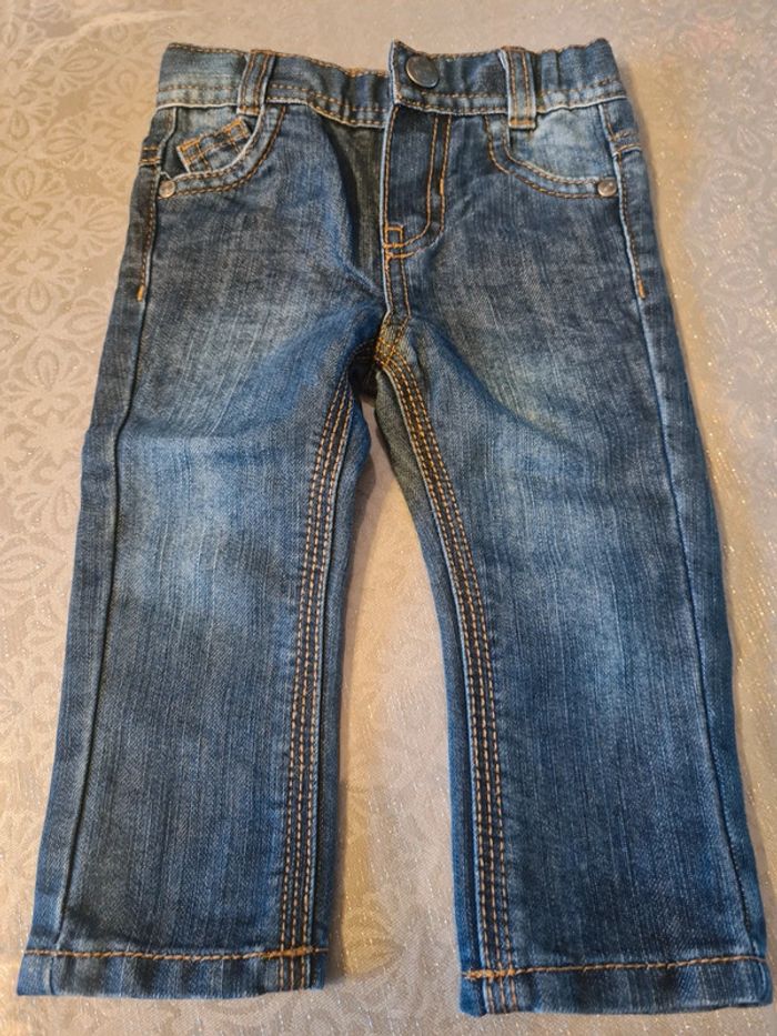 Jean tape à l'œil 3 mois